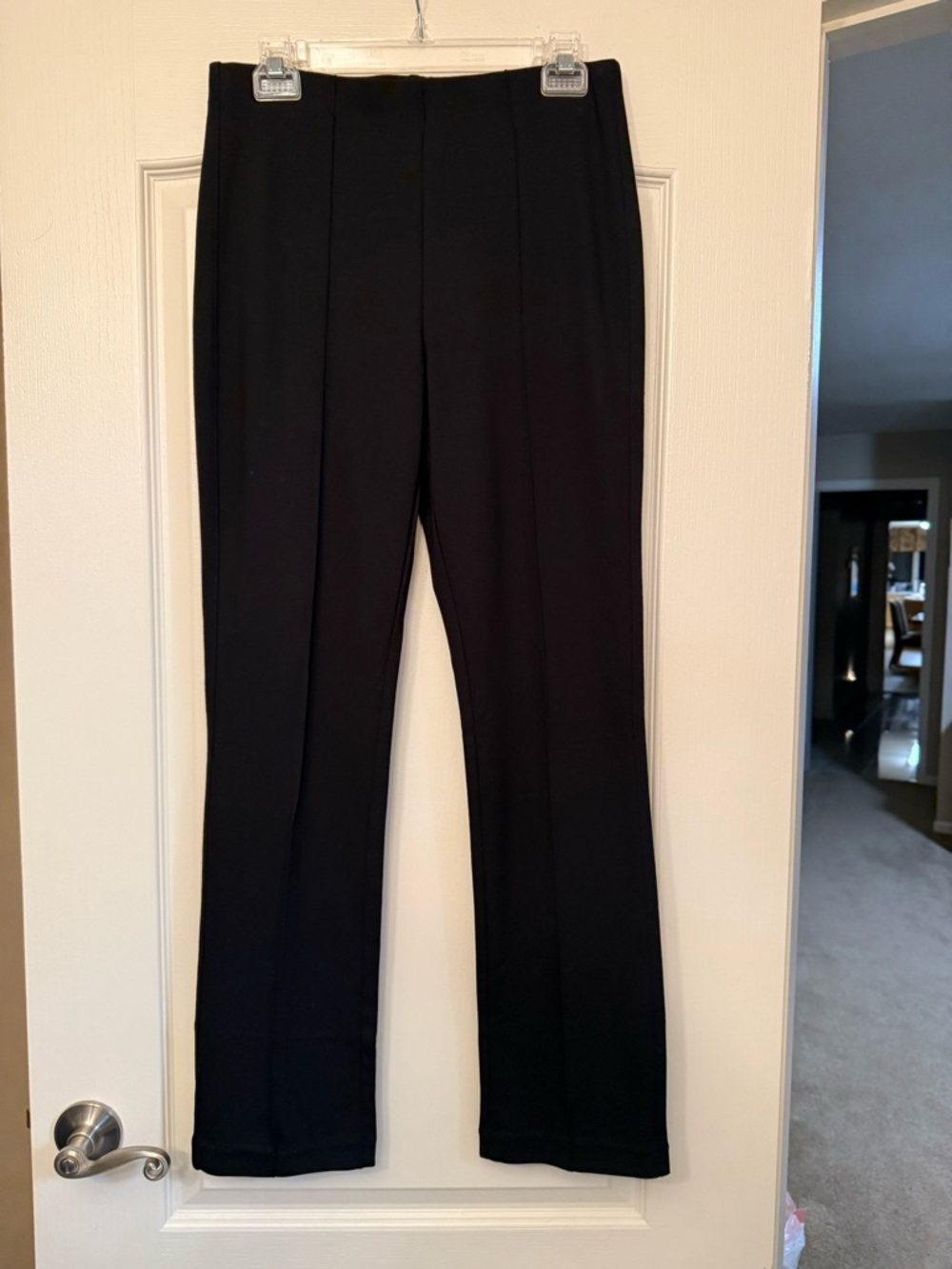 Banana Republic BamBlack Women's Classic Straight-Leg Pants.